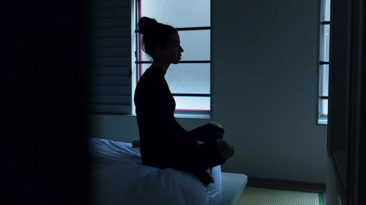 Se rendormir la nuit : pourquoi le cerveau se réveille à la même heure